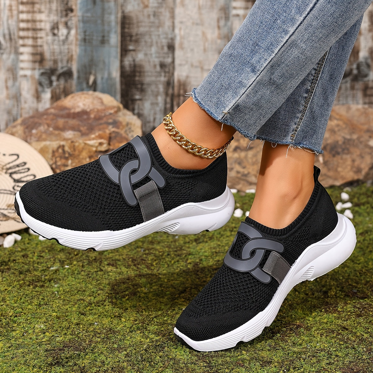 Women’s Athletic Shoes With Thick, Breathable, and Comfortable Soles
